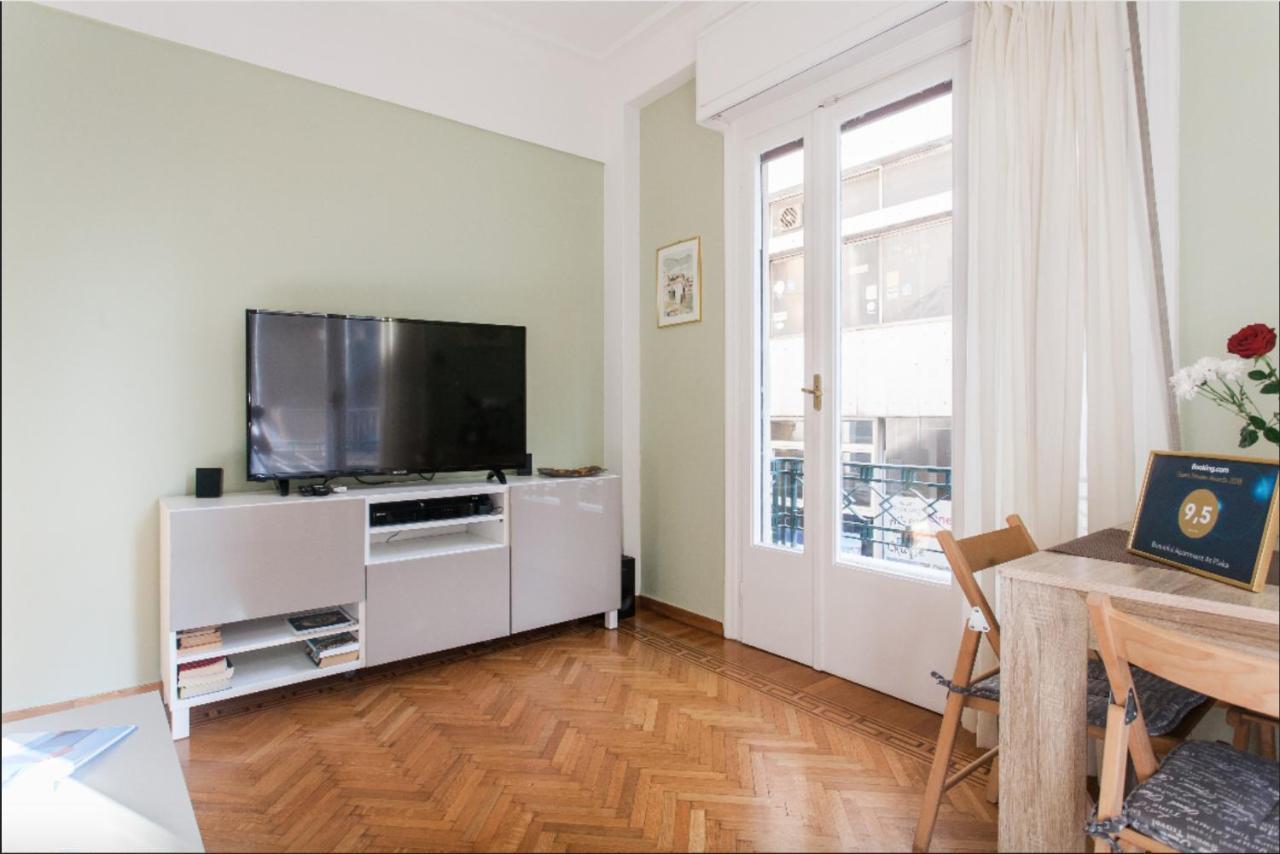 Beautiful Apartment At Plaka Atenas Exterior foto